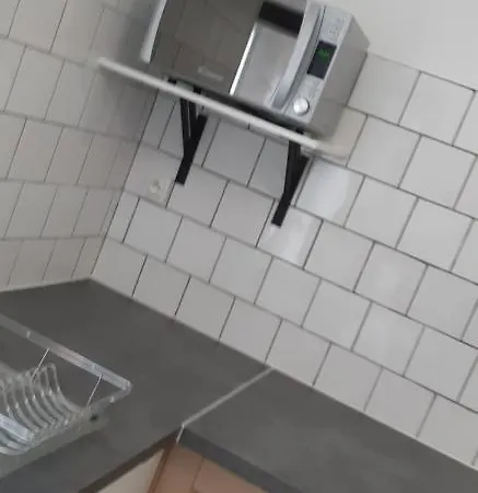 Chez Celine Et Philippe Dans Propriete De Charme Avec Piscine Apartamento *