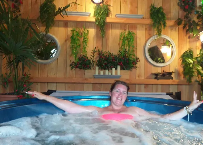 Chez Celine Et Philippe Dans Propriete De Charme Avec Piscine * Le Fossat