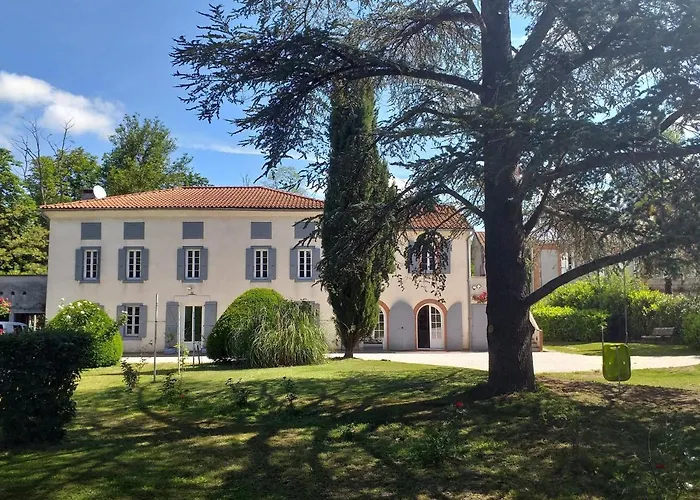 公寓 Chez Celine Et Philippe Dans Propriete De Charme Avec Piscine